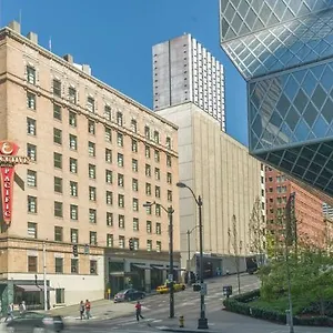 Hotel Executive Pacific ***